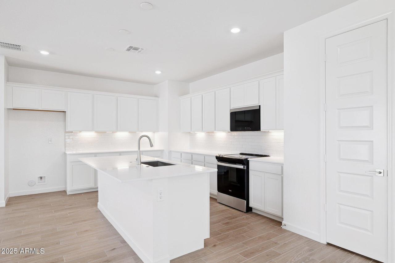 17740 W Vogel Ave., Waddell, AZ 85355
