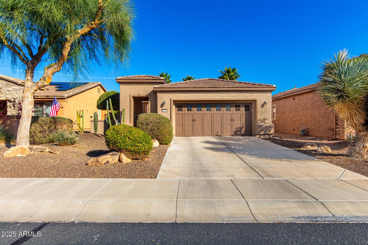 12364 W Rosewood Ln., Peoria, AZ 85383