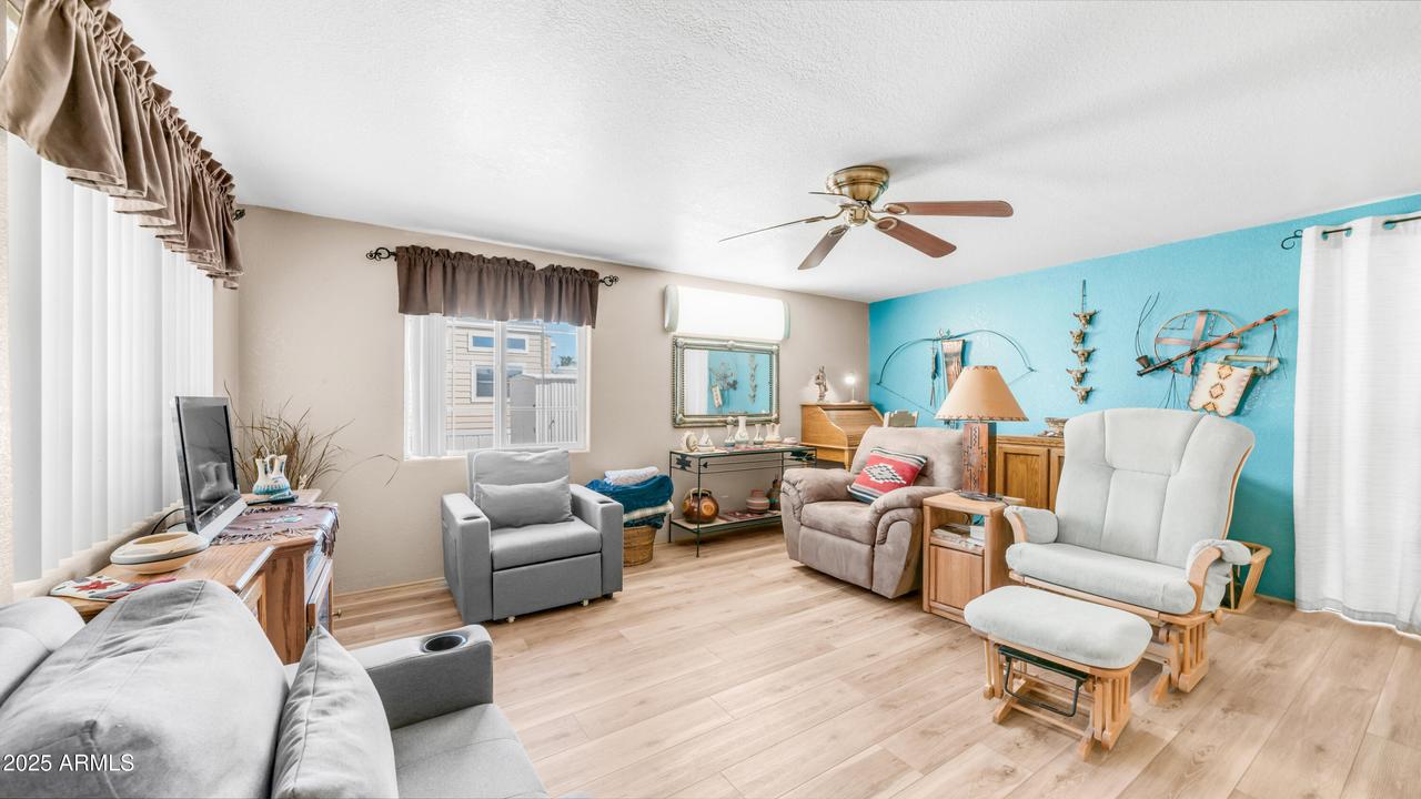 611 S Ironstone Dr., Apache Junction, AZ 85119