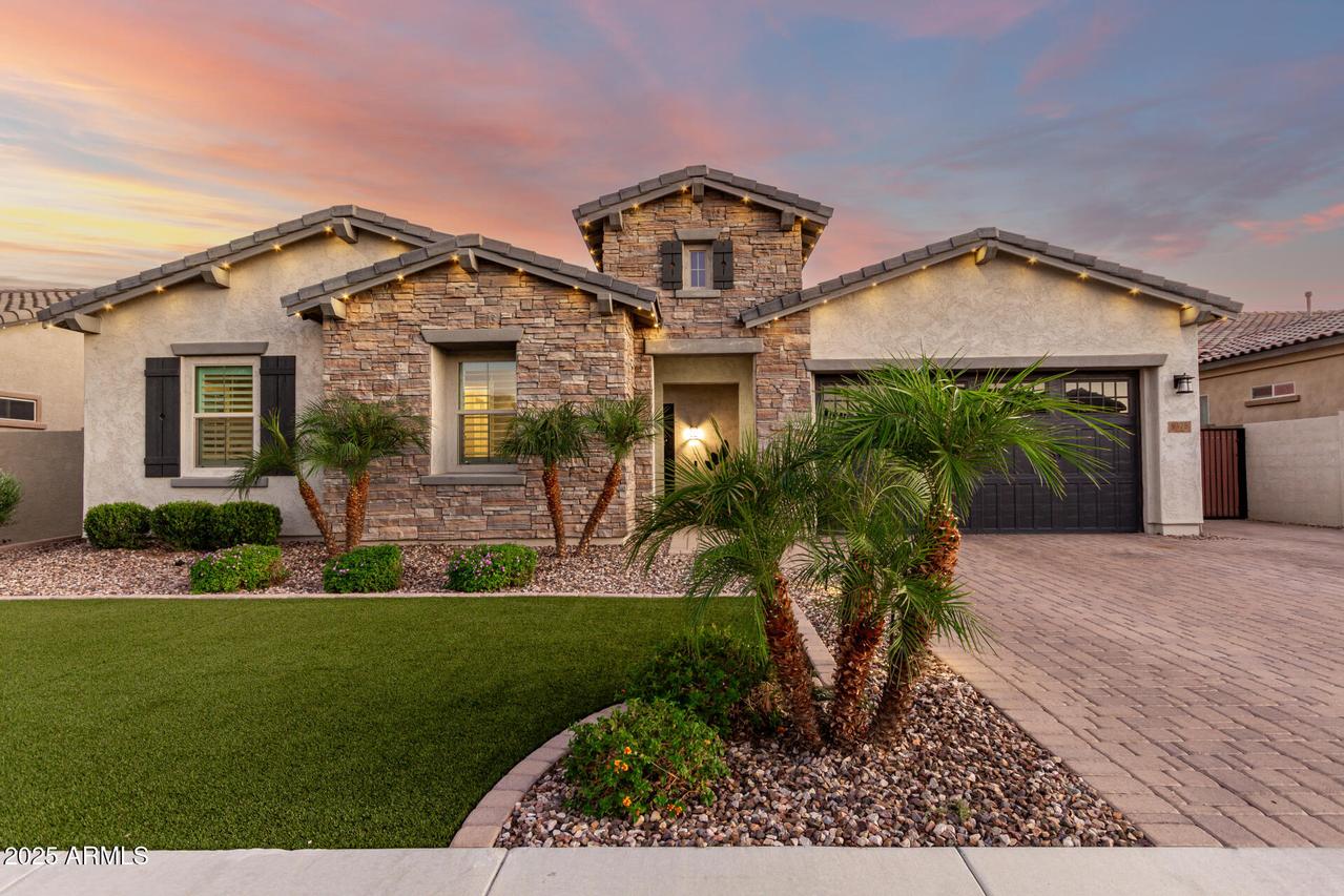 9375 W Patrick Ln., Peoria, AZ 85383
