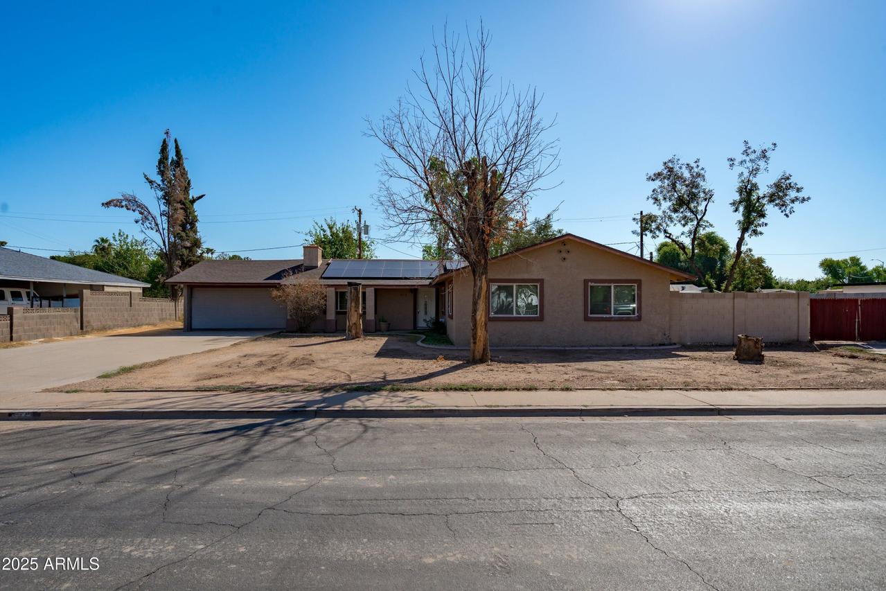 619 N Date St., Mesa, AZ 85201