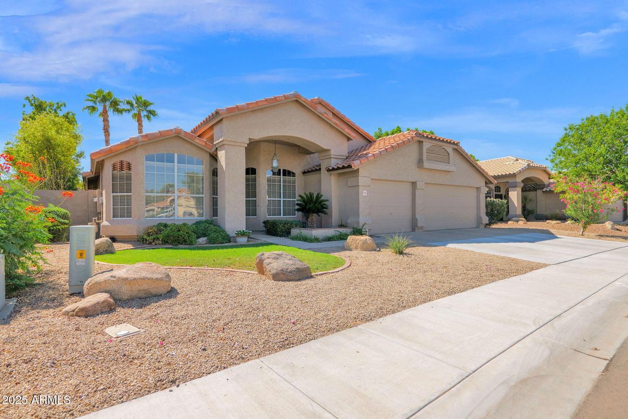 1701 W Springfield Way, Chandler, AZ 85286