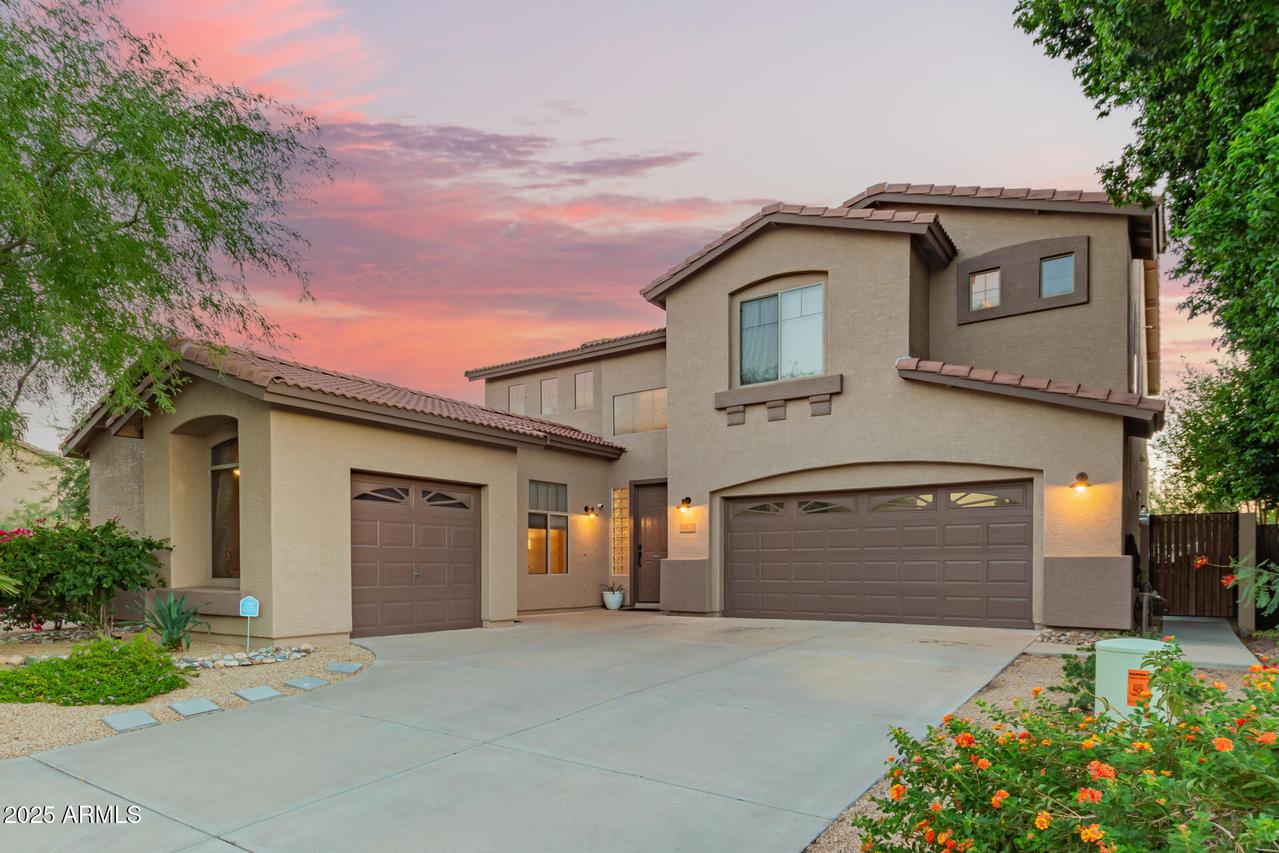 6003 W Oberlin Way, Phoenix, AZ 85083