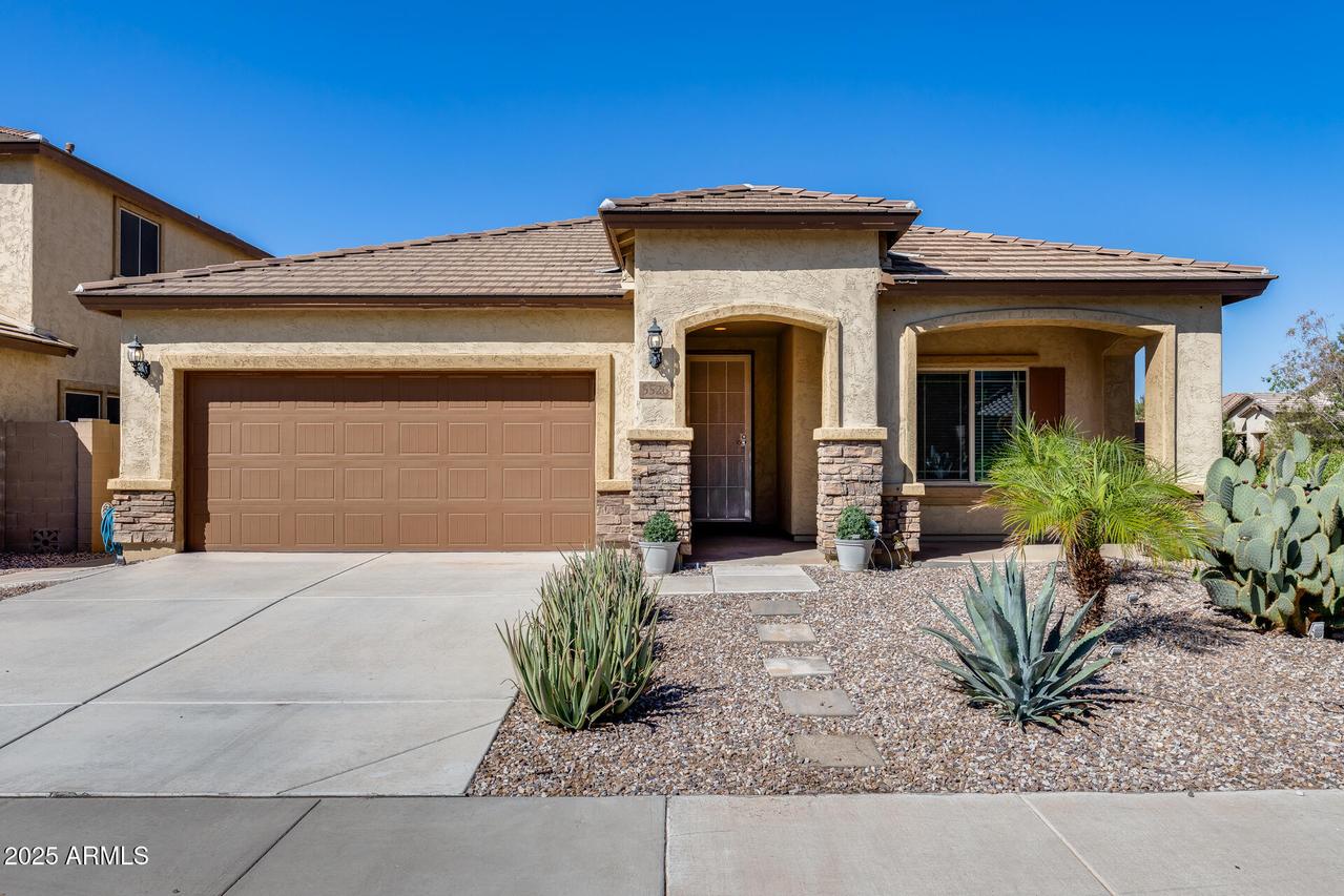 5526 S Grenoble St., Mesa, AZ 85212