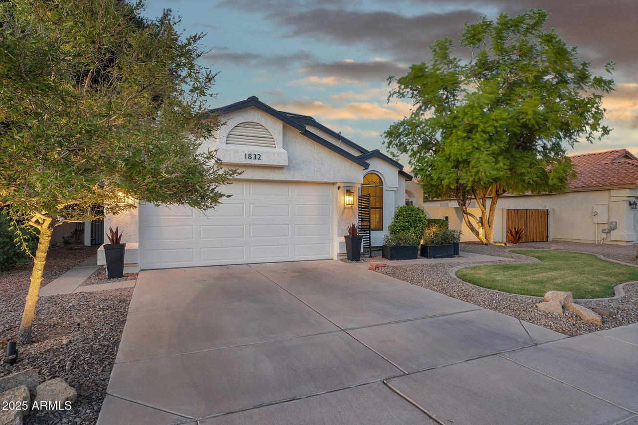 1832 W Wildhorse Dr., Chandler, AZ 85286