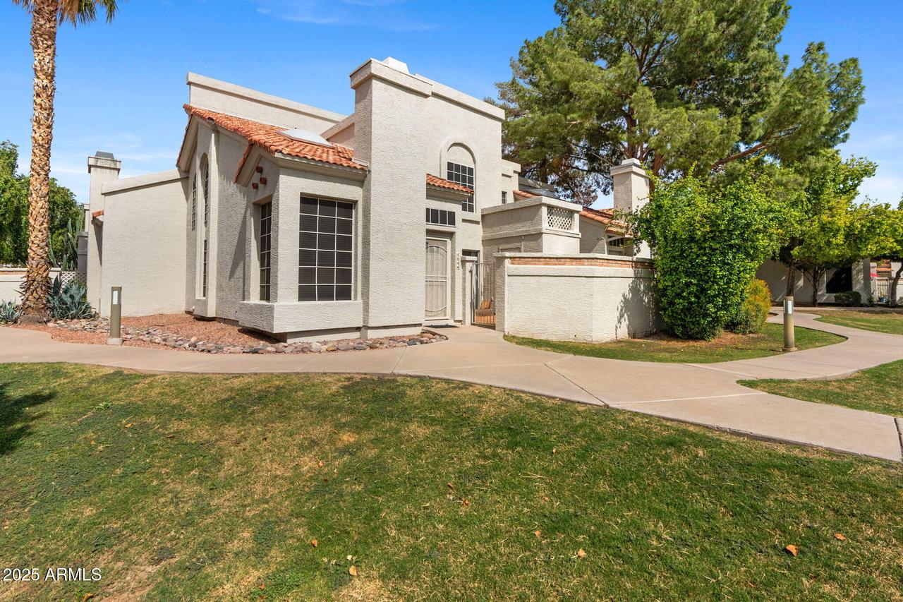 1717 E Union Hills Dr. #1044, Phoenix, AZ 85024