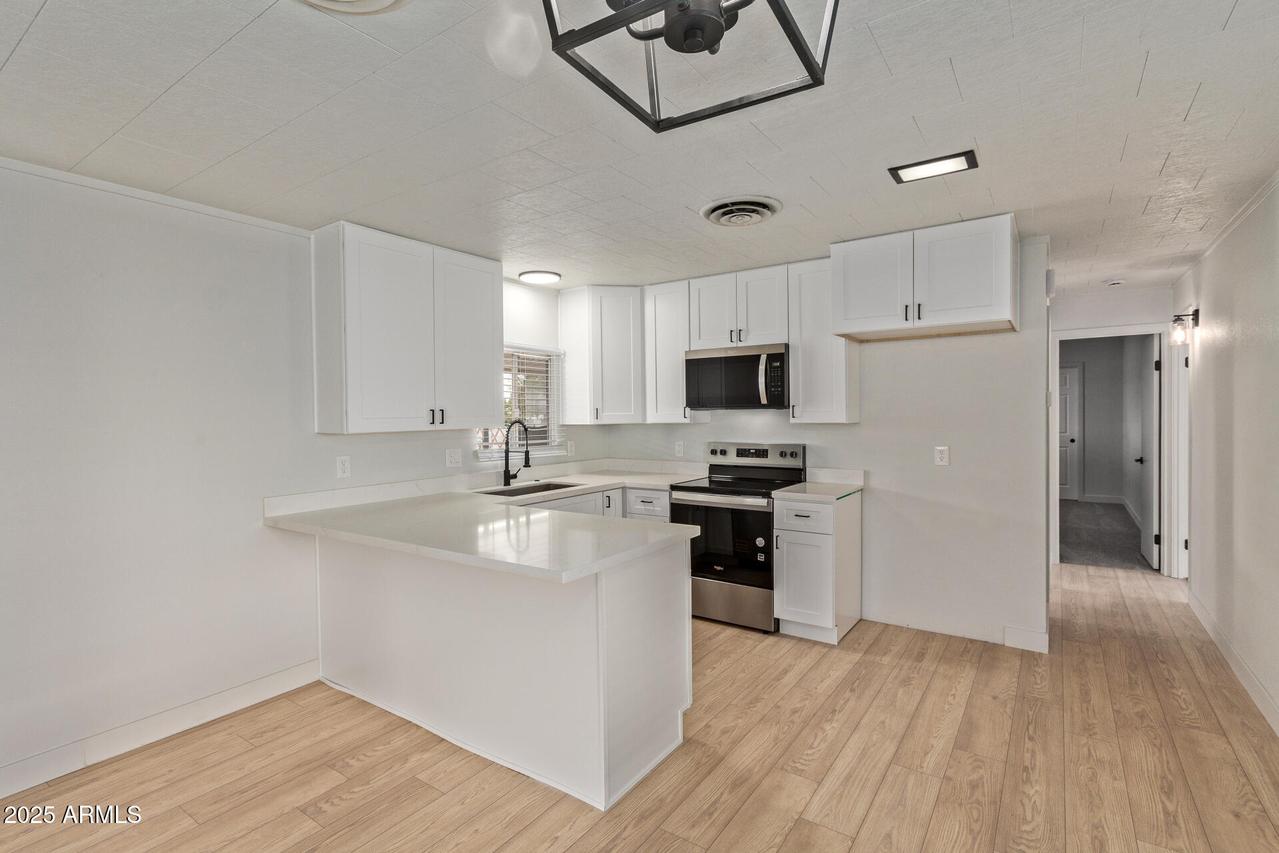 714 S 86th Pl., Mesa, AZ 85208