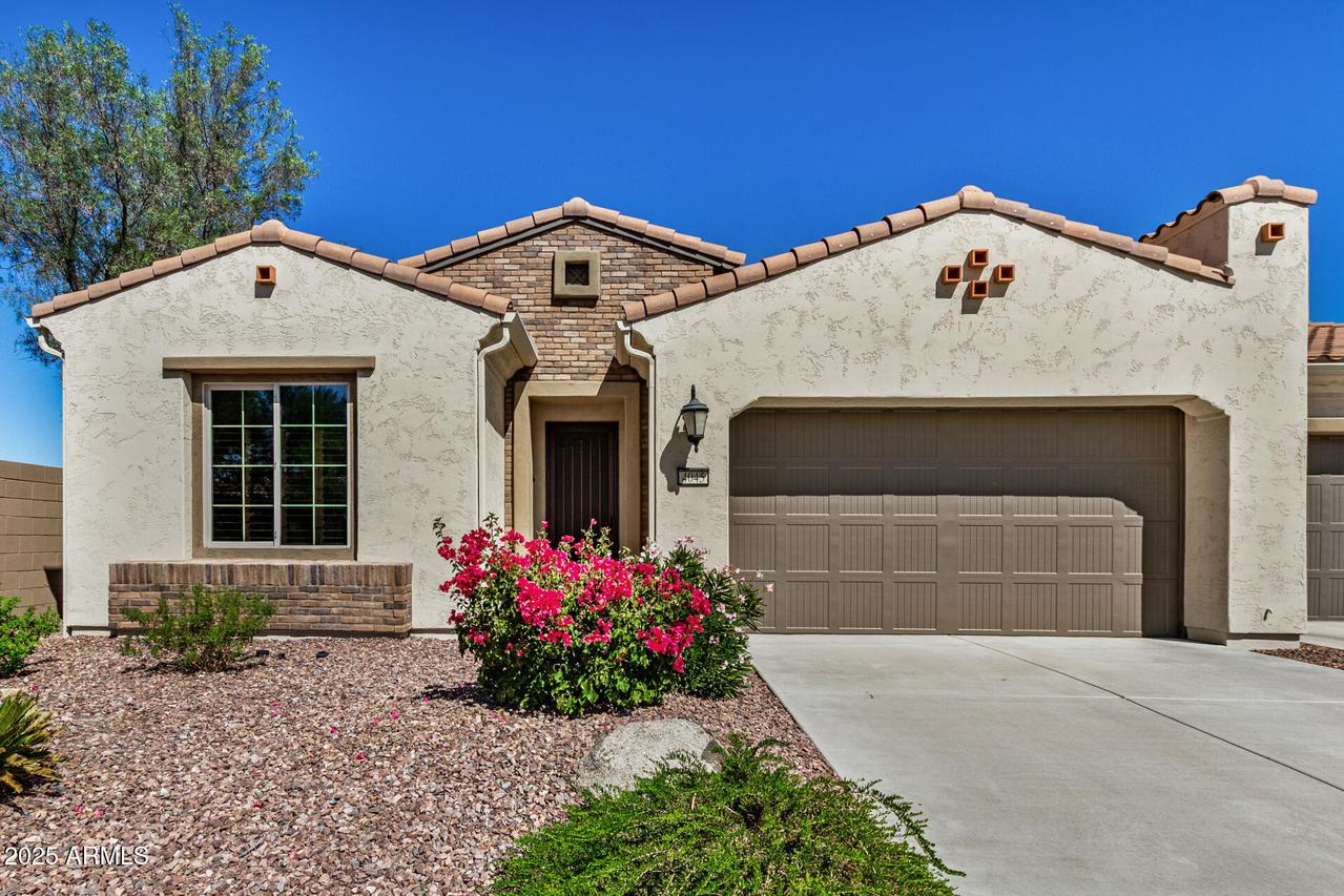 4045 N 163rd Dr., Goodyear, AZ 85395
