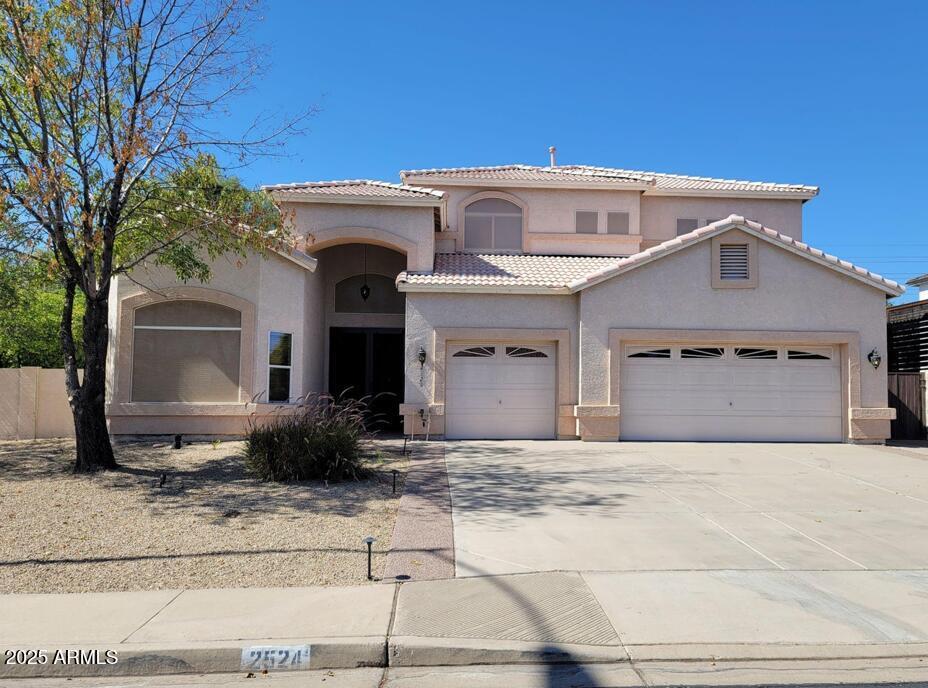2524 N Sunrise St., Mesa, AZ 85207