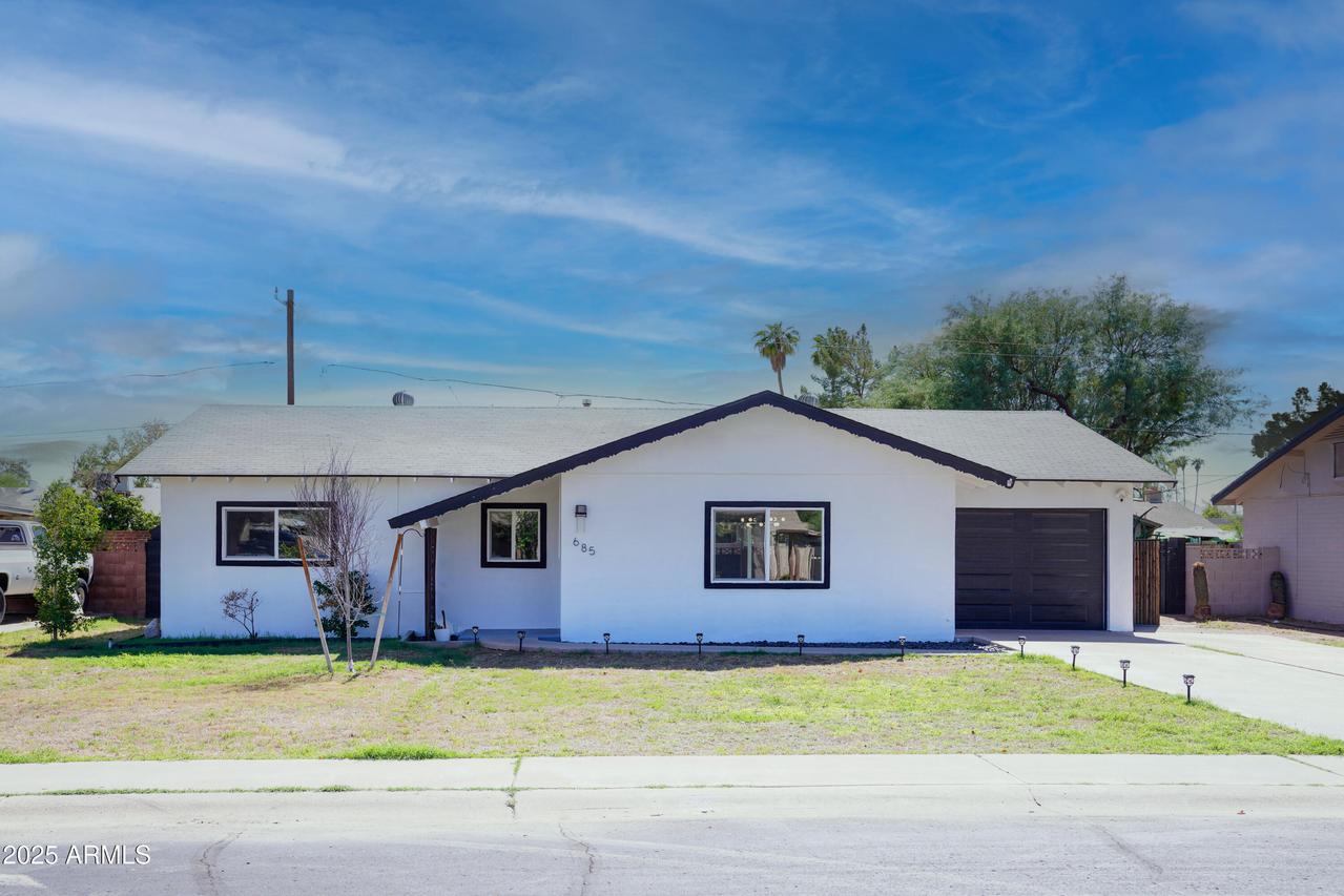 685 W Shannon St., Chandler, AZ 85225