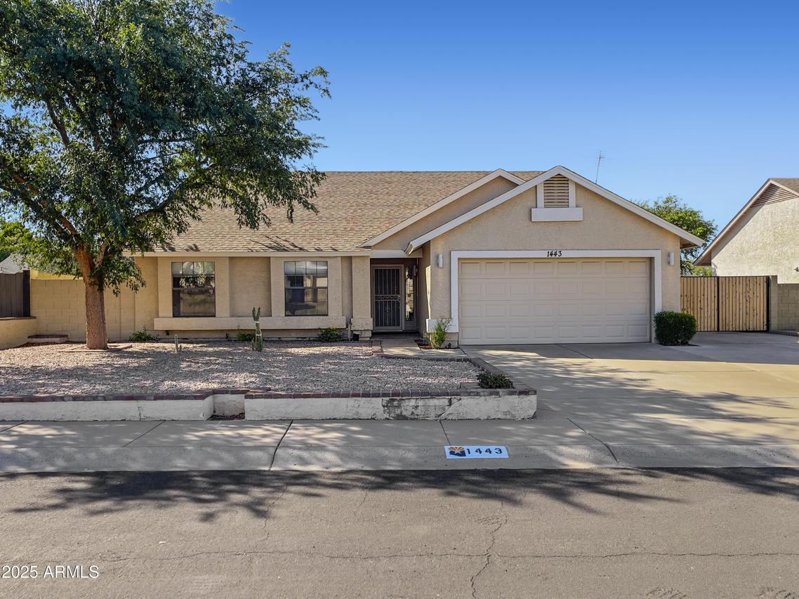 1443 E Wickieup Ln., Phoenix, AZ 85024