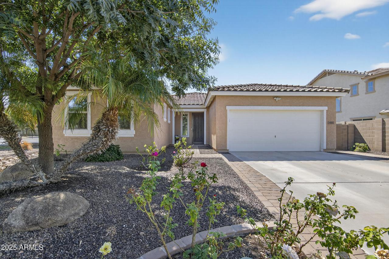 983 E Rojo Way, Gilbert, AZ 85297