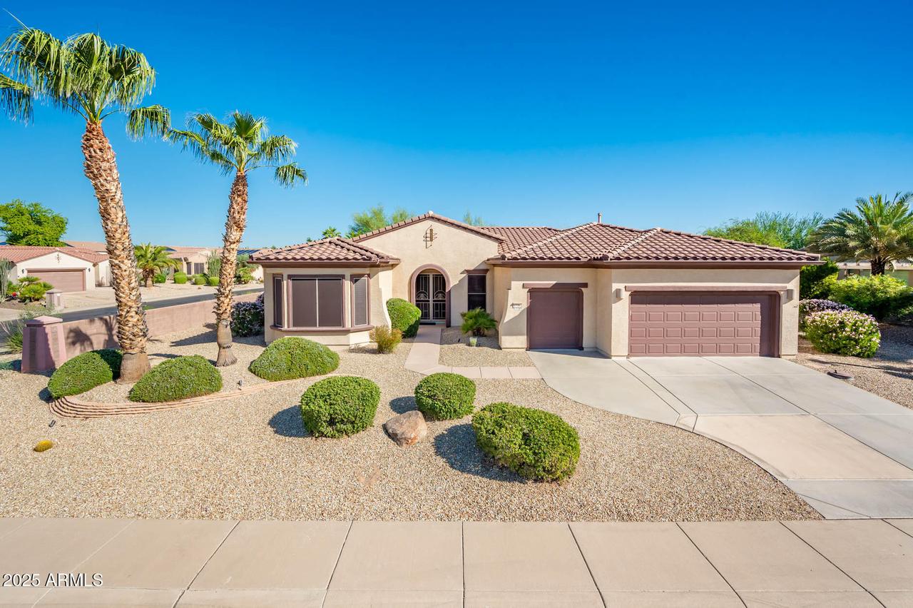 17266 W Mahogany Way, Surprise, AZ 85387