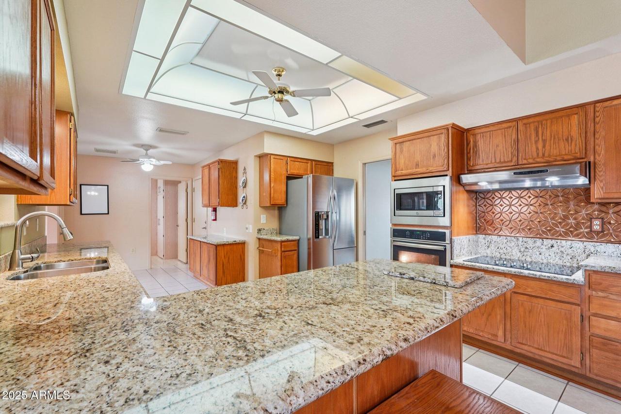 12739 W Crystal Lake Dr., Sun City West, AZ 85375