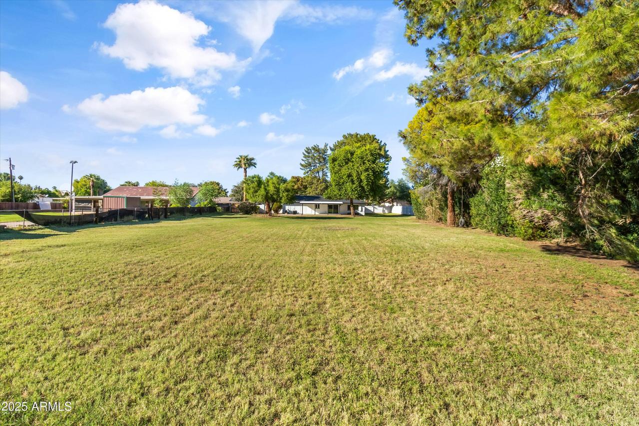2029 W Shawnee Dr., Chandler, AZ 85224