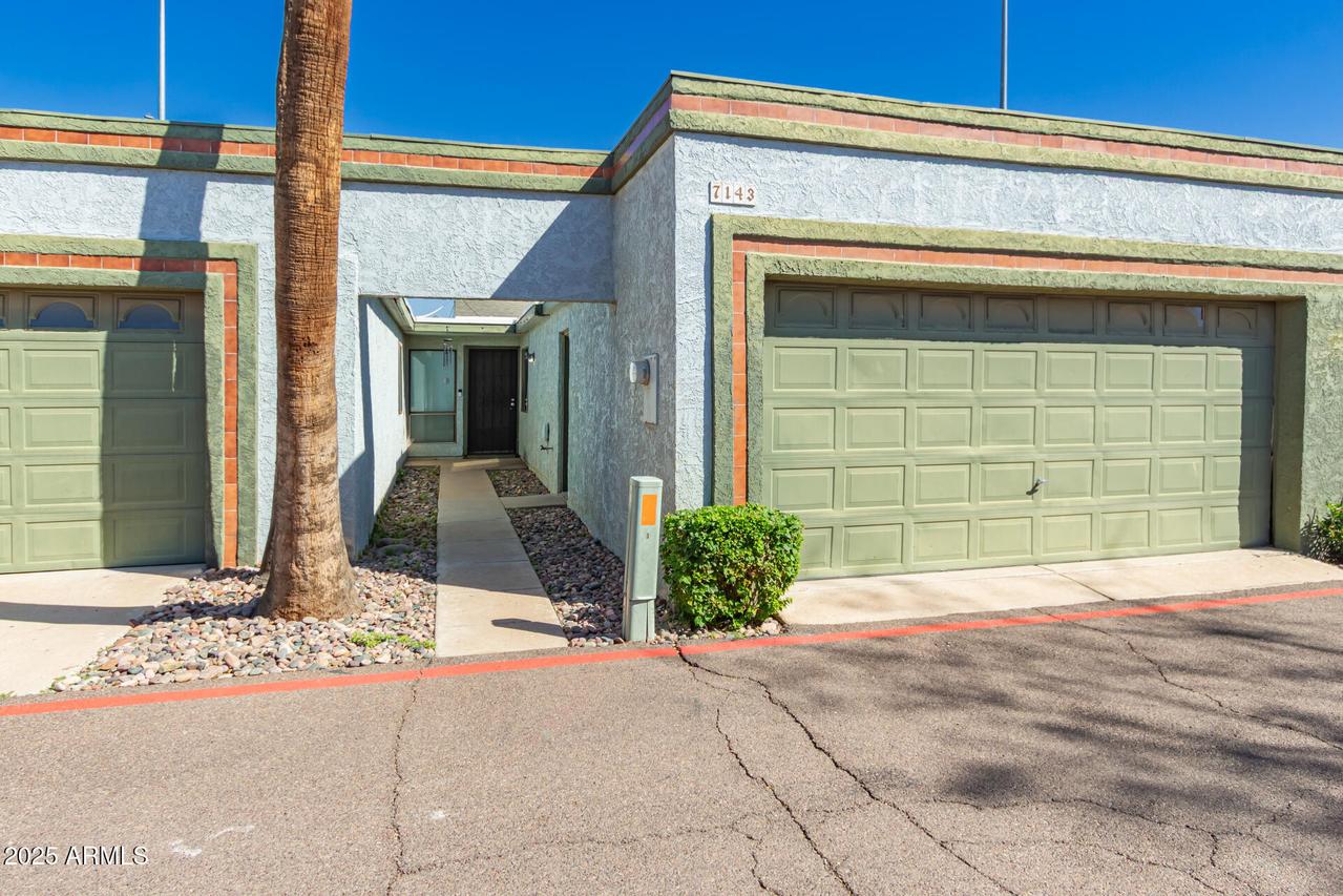 7143 N 63rd Dr., Glendale, AZ 85301