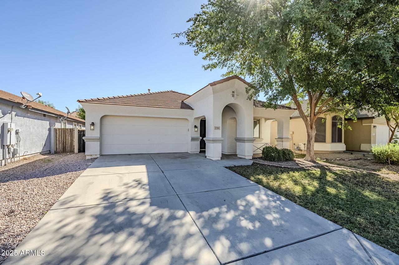 37991 N Rusty Ln., San Tan Valley, AZ 85140