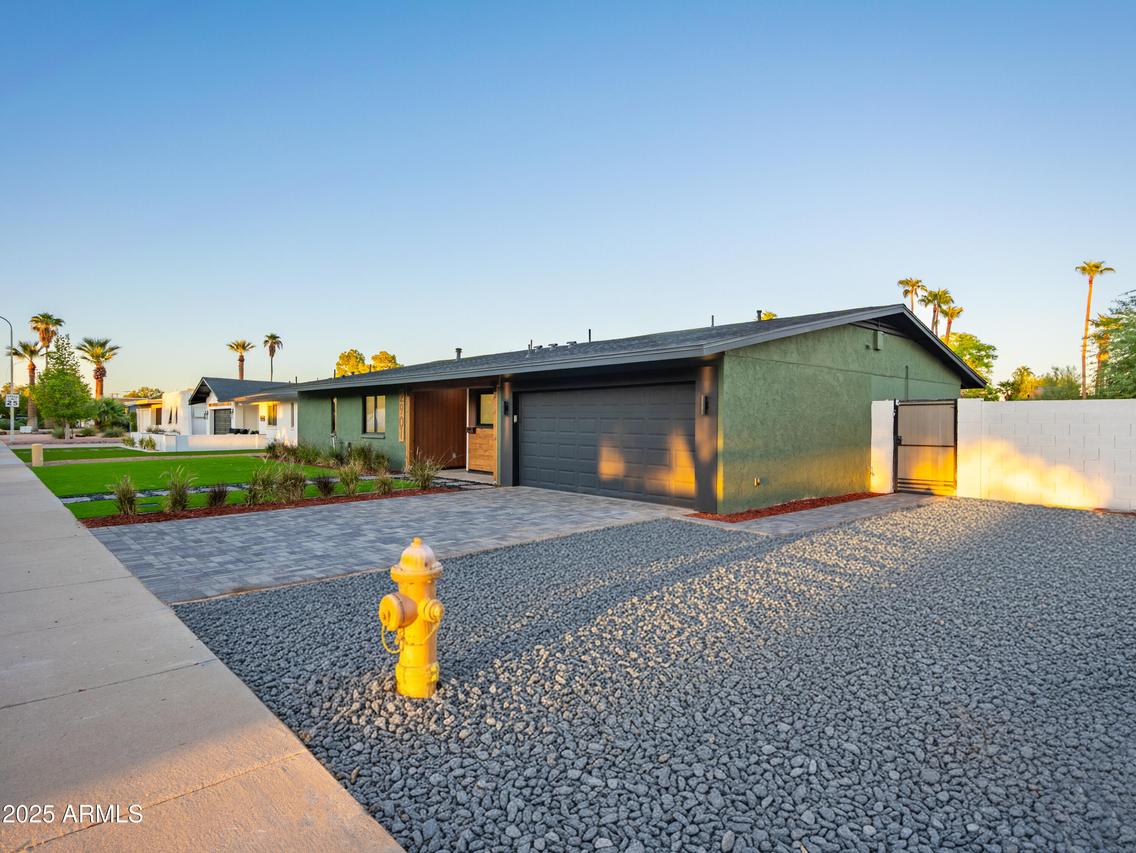 2901 N 81st Pl., Scottsdale, AZ 85251