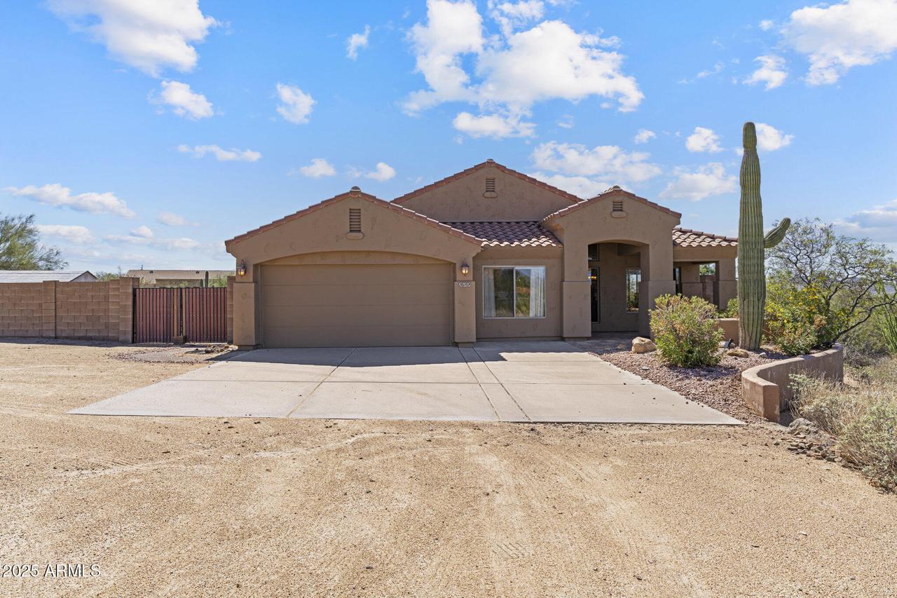 509 E Seco Pl., Phoenix, AZ 85086