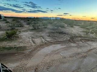 455 Weitzman Dr Cir. #211, Morristown, AZ 85342