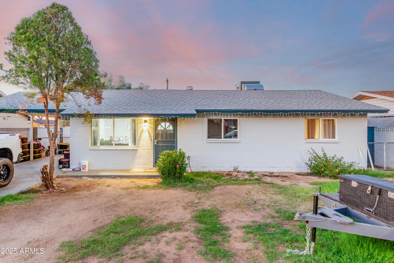 4938 W Mclellan Rd., Glendale, AZ 85301