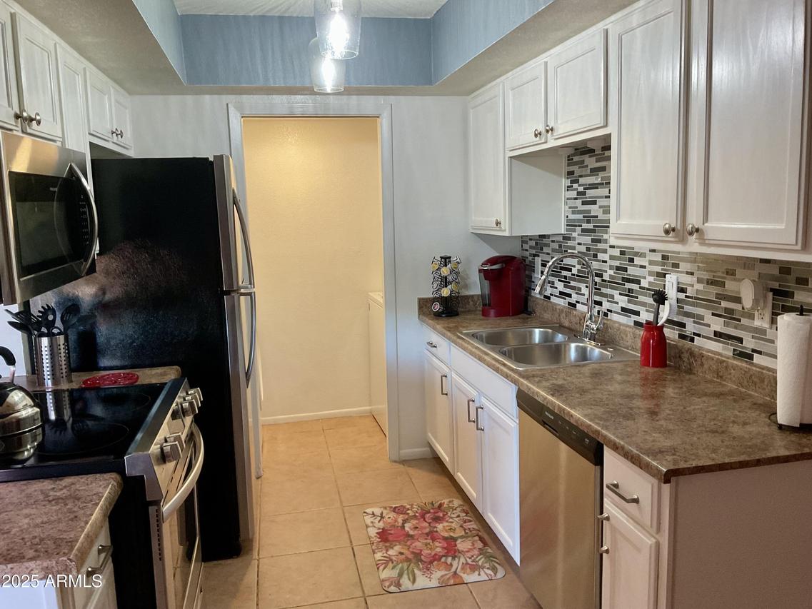 8121 N 32nd Ave., Phoenix, AZ 85051