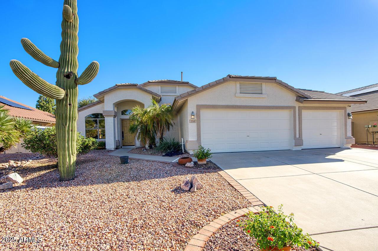 2253 E Kempton Rd., Chandler, AZ 85225