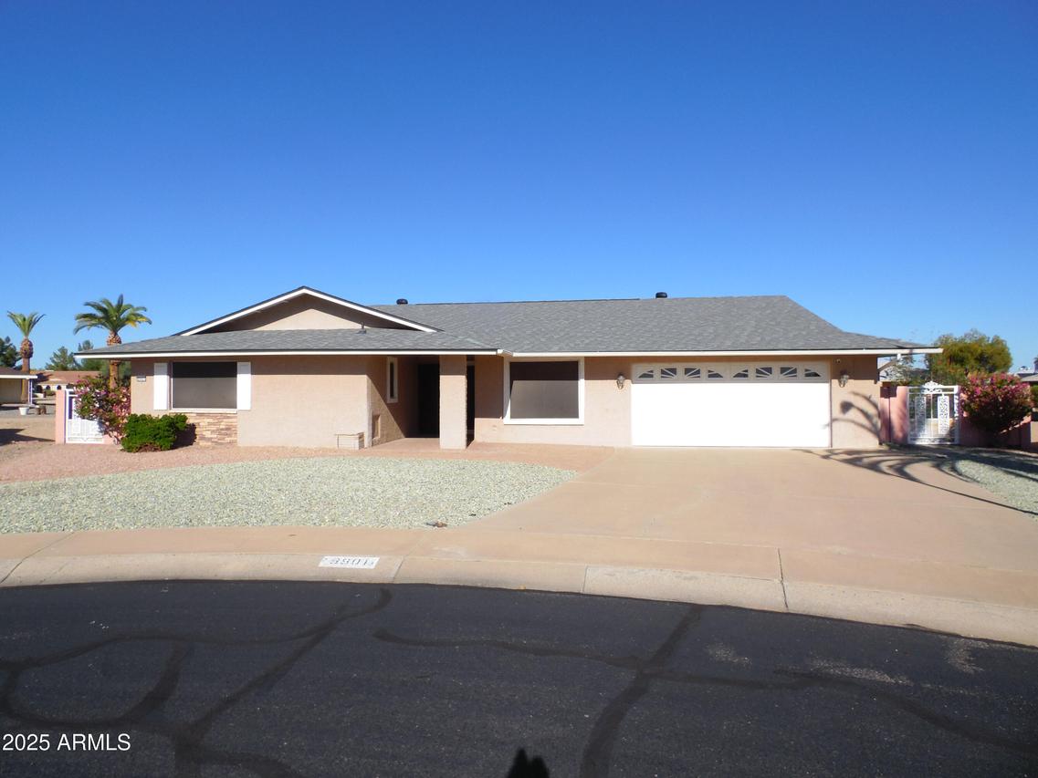 9901 W Mescalero Ct., Sun City, AZ 85373