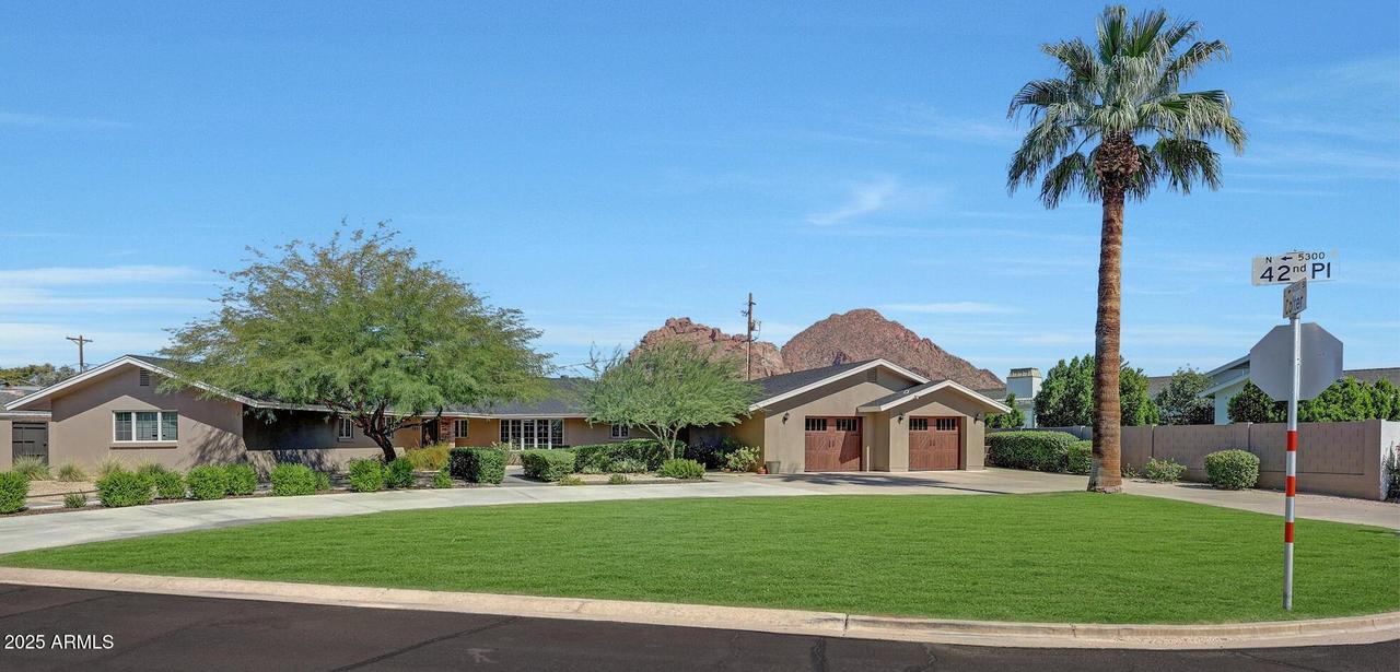 5231 N 42nd Pl., Phoenix, AZ 85018