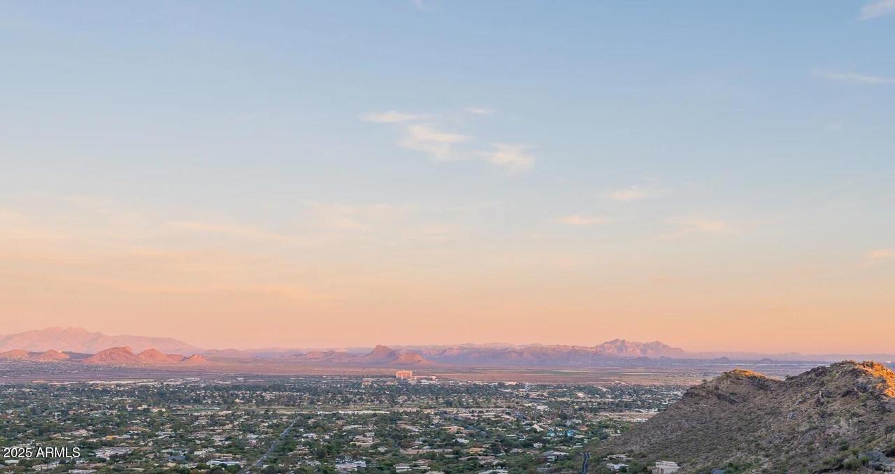 5680 E Cheney Dr. #13, Paradise Valley, AZ 85253