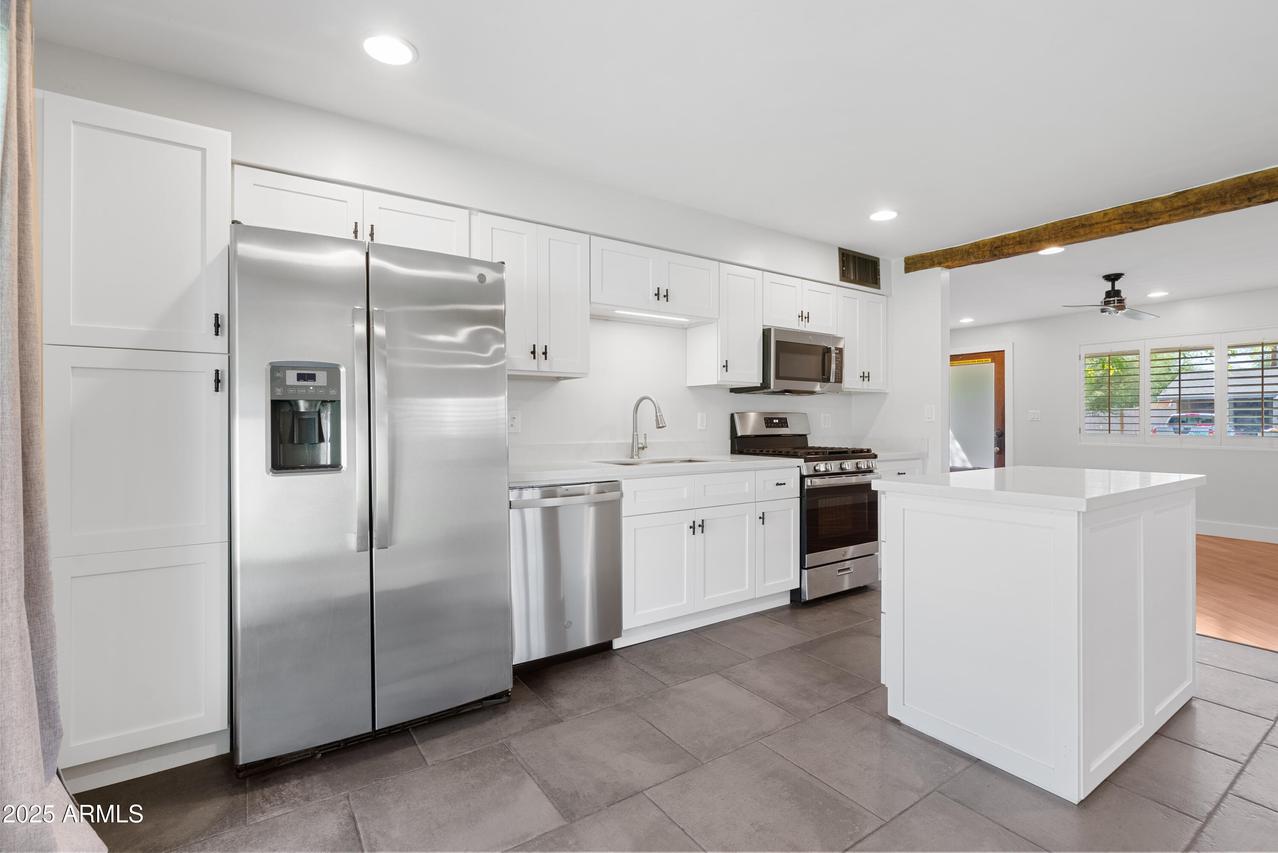 4732 E Cypress St., Phoenix, AZ 85008