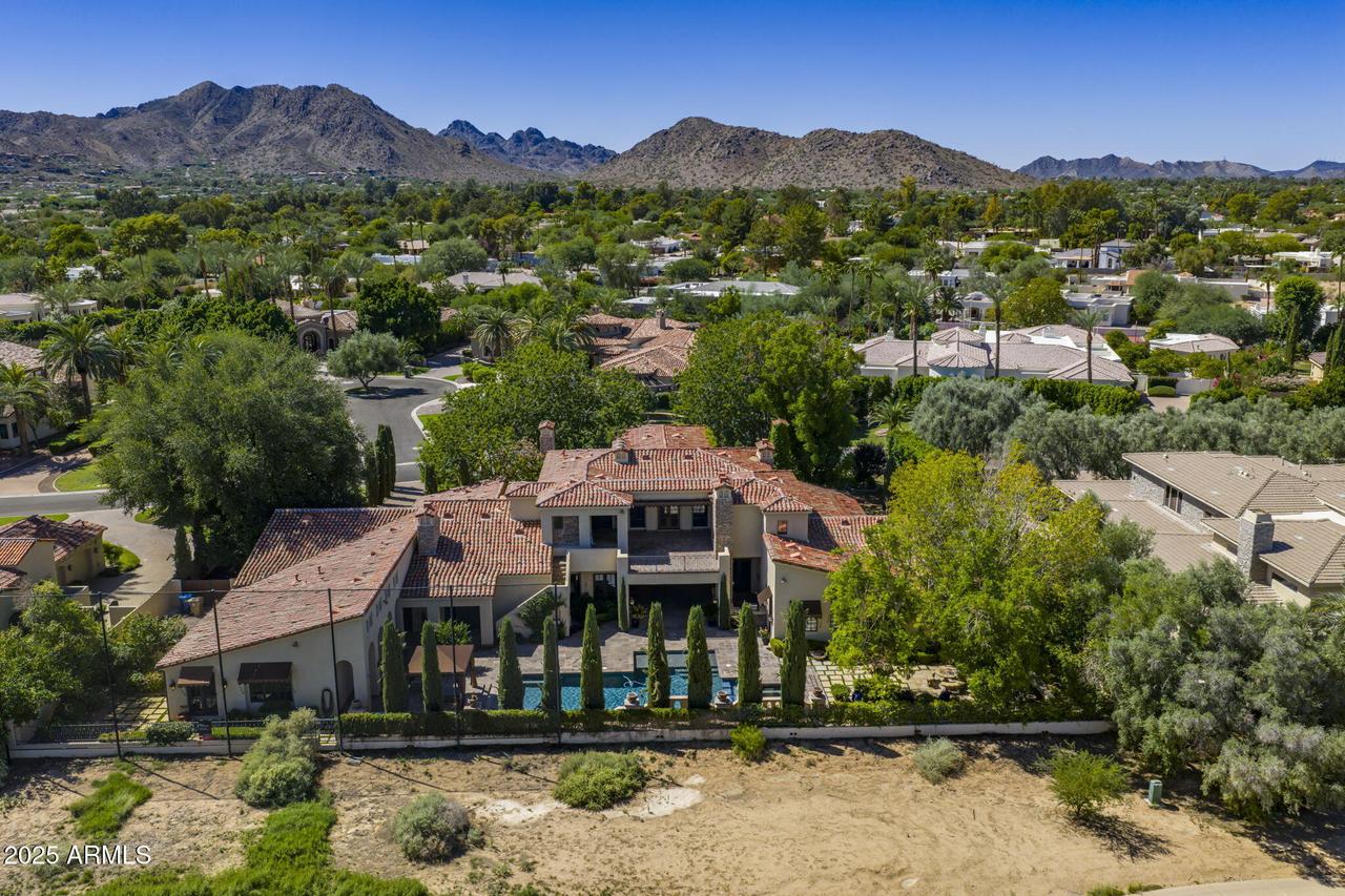 9547 N 55th St., Paradise Valley, AZ 85253