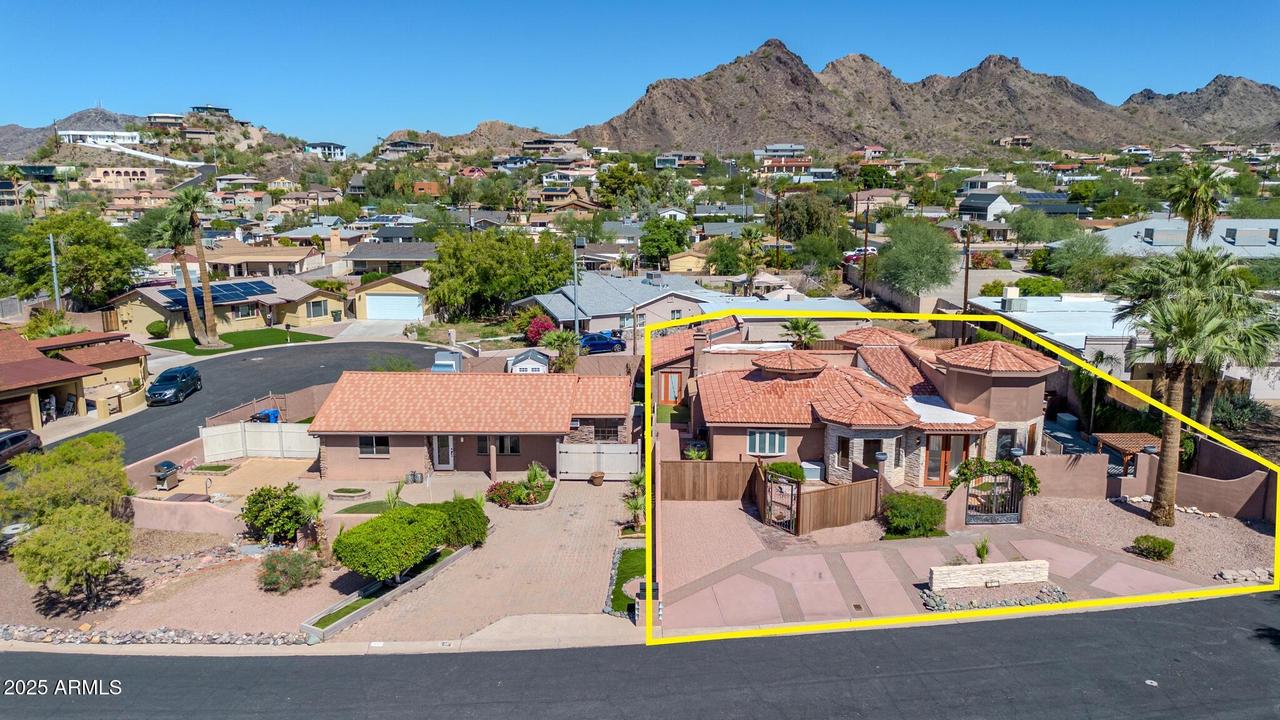 1450 E Royal Palm Rd., Phoenix, AZ 85020