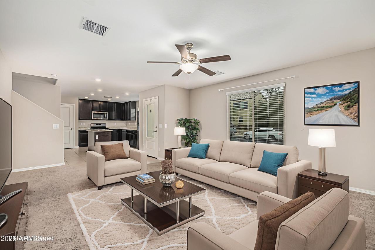 8046 W Agora Ln., Phoenix, AZ 85043