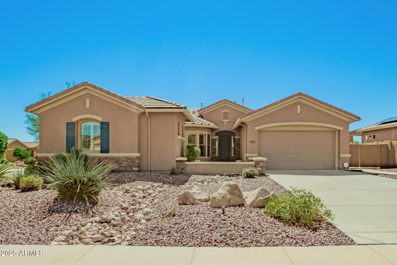 4903 W Faull Dr., New River, AZ 85087