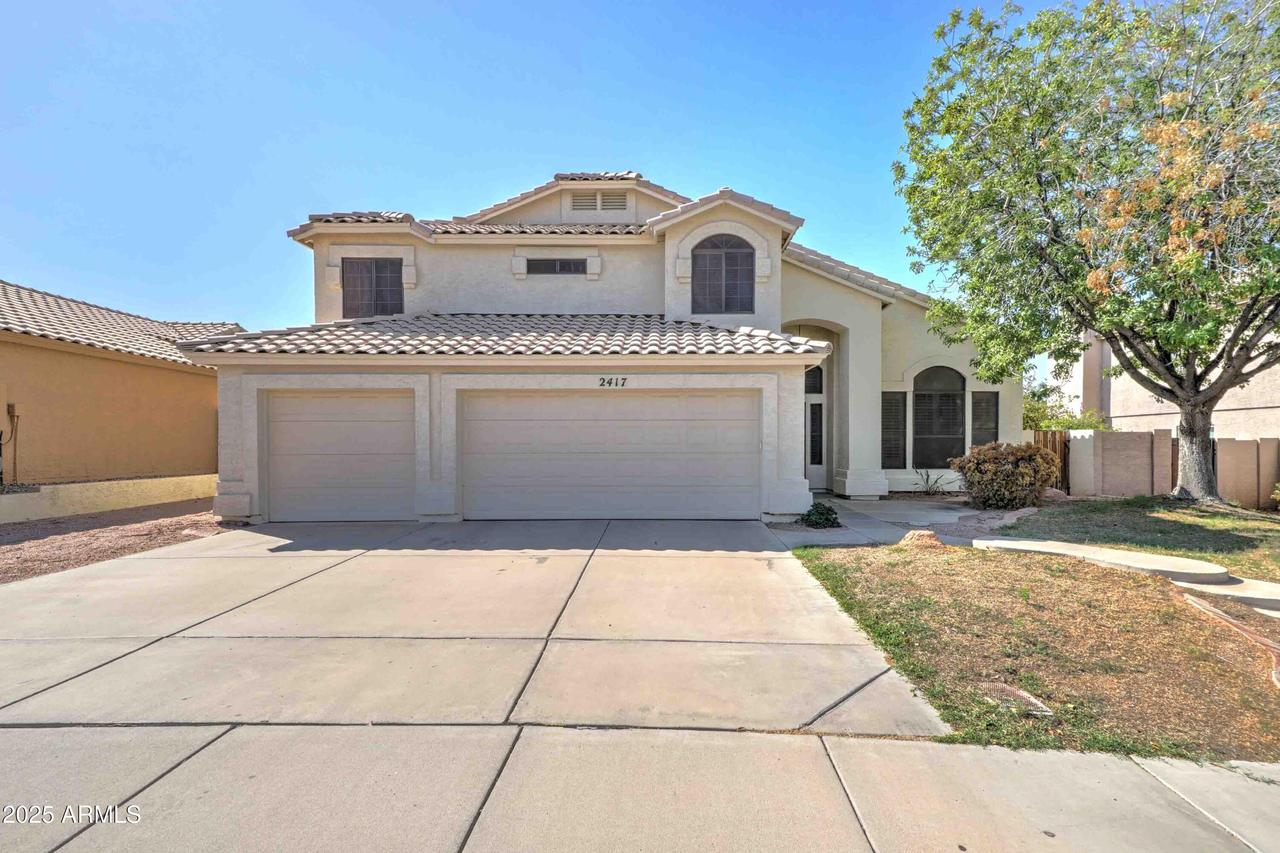 2417 E Rockledge Rd., Phoenix, AZ 85048