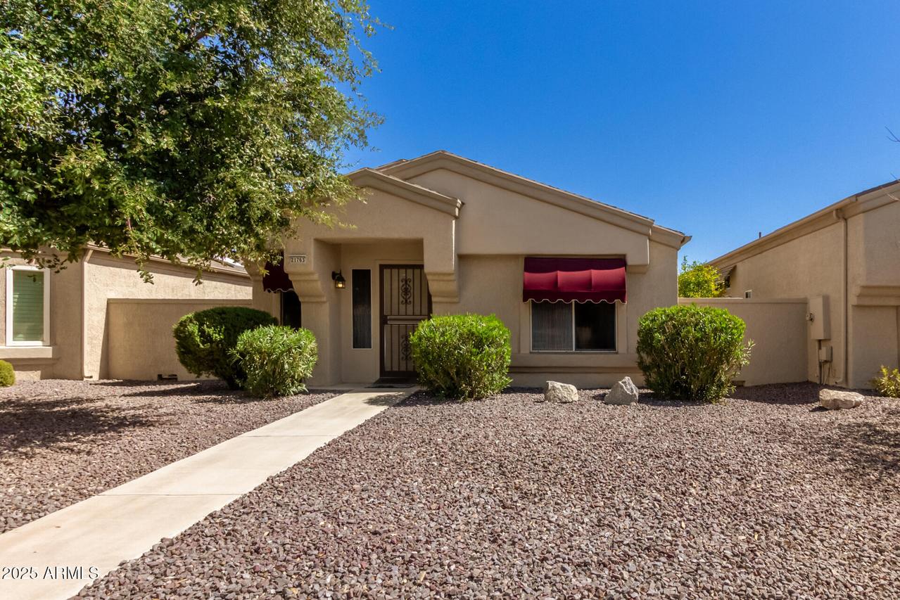 21763 N Verde Ridge Dr., Sun City West, AZ 85375