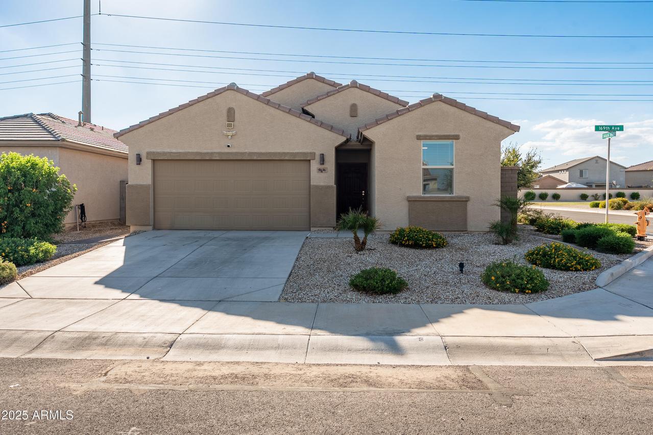 8636 N 169th Ave., Waddell, AZ 85355