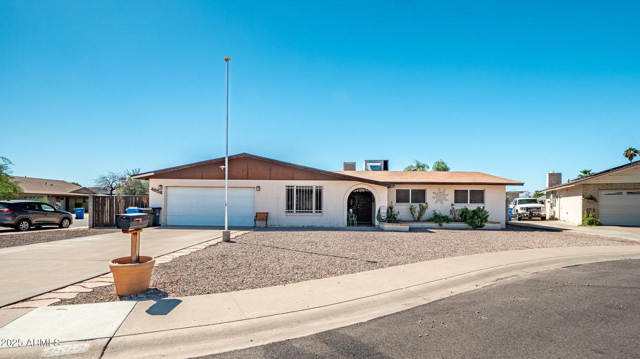 4554 W Sunnyside Ave., Glendale, AZ 85304