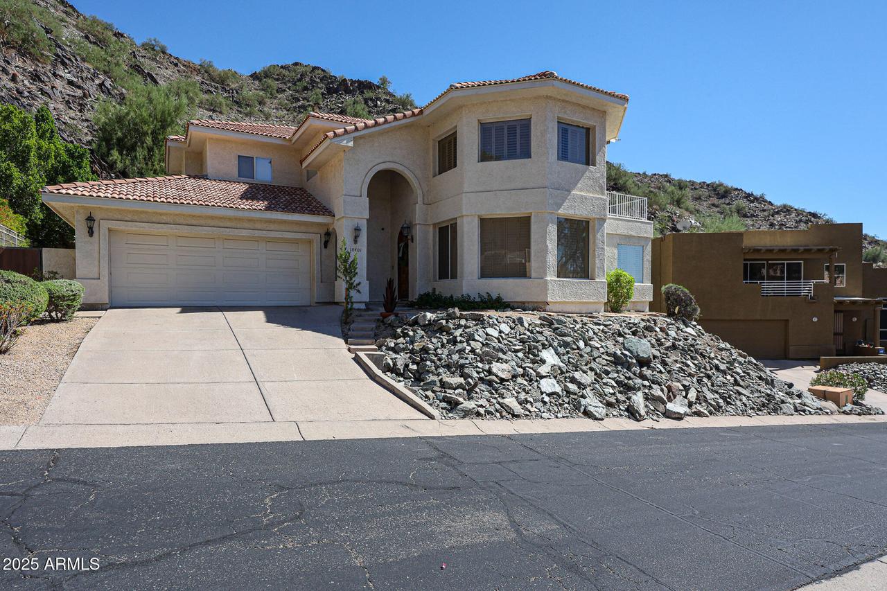 10401 N Central Ave., Phoenix, AZ 85020