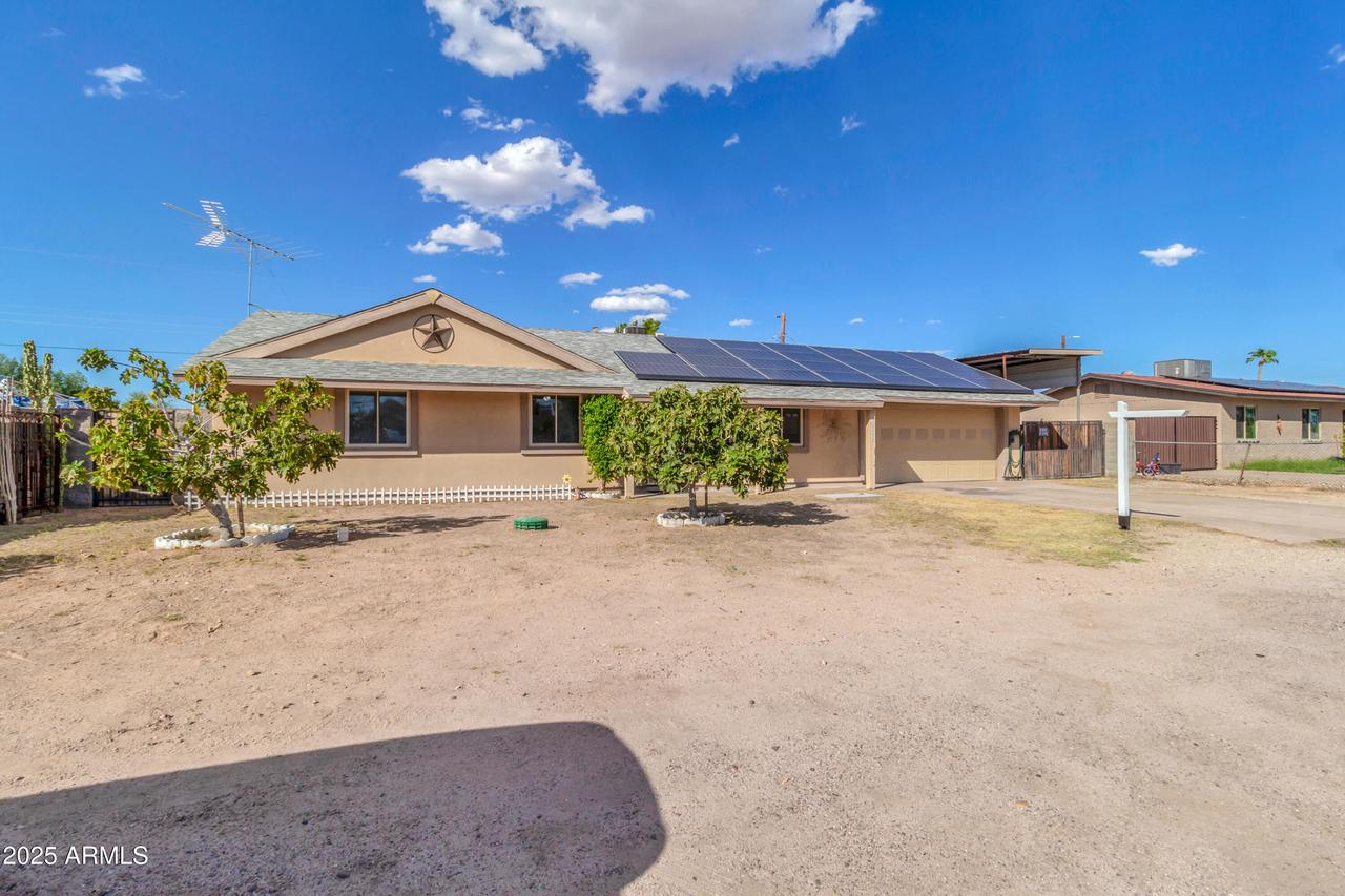 10434 E Albany St., Apache Junction, AZ 85120
