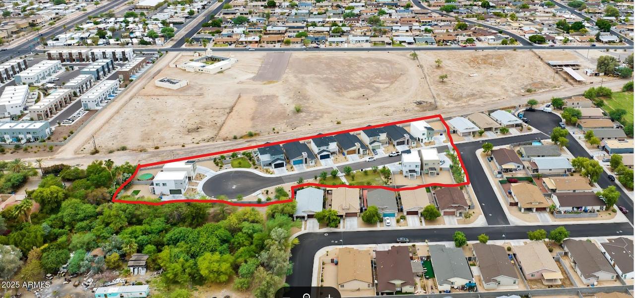 141 W Latona Rd., Phoenix, AZ 85041
