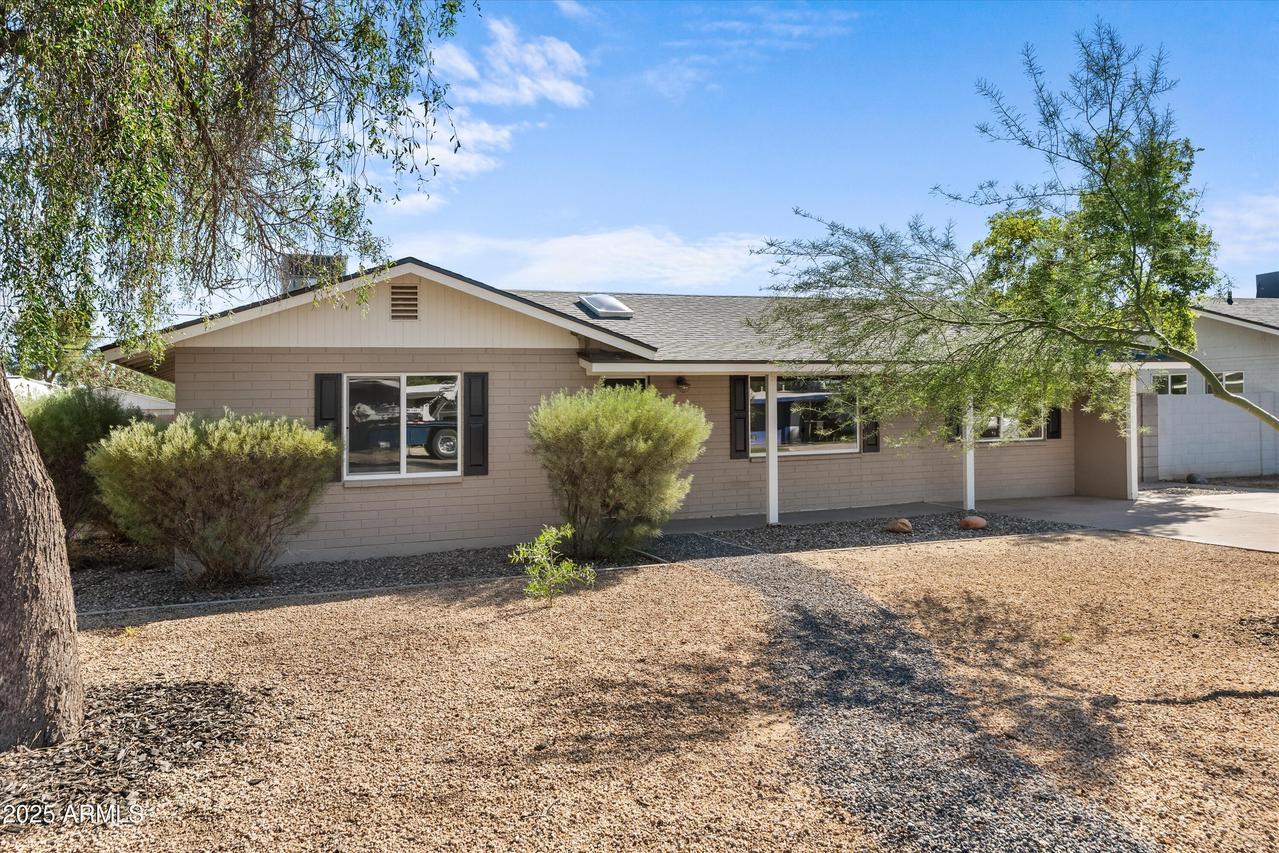 543 W 17th St., Tempe, AZ 85281