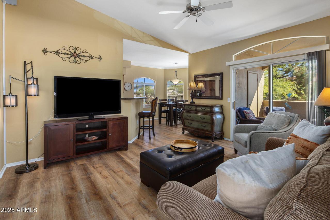 5335 E Shea Blvd. #2005, Scottsdale, AZ 85254