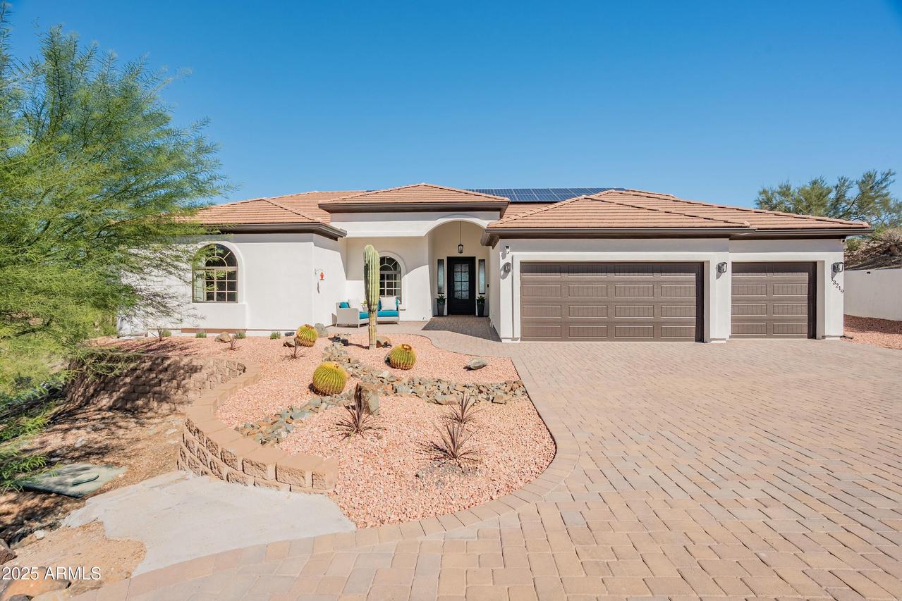 33219 N 7th Pl., Phoenix, AZ 85085