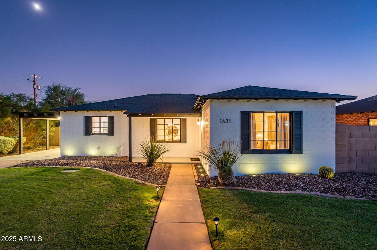 1631 W Earll Dr., Phoenix, AZ 85015
