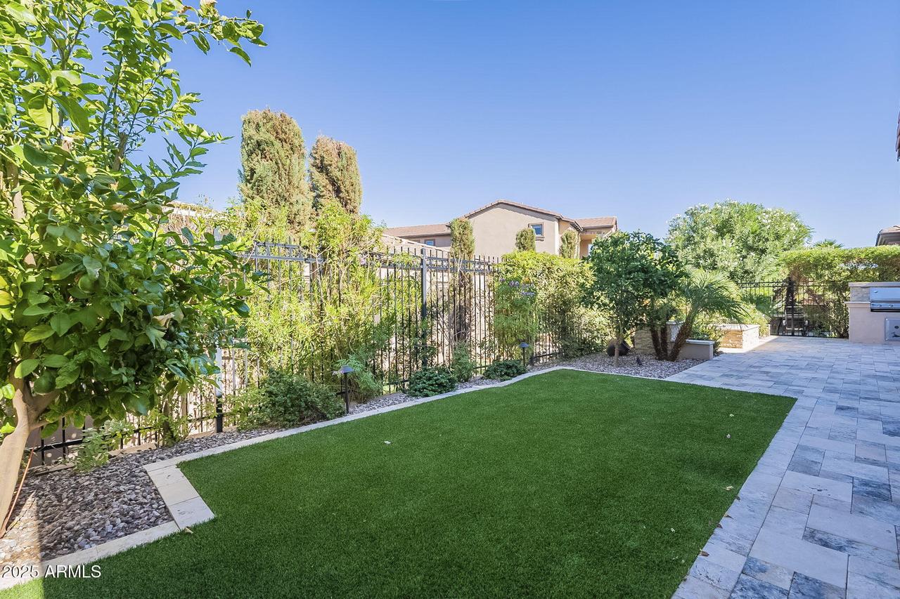 1558 E Sweet Citrus Dr., Queen Creek, AZ 85140