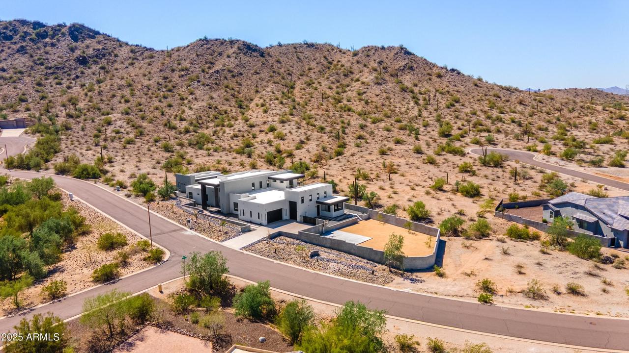 9520 S Krista Dr., Goodyear, AZ 85338