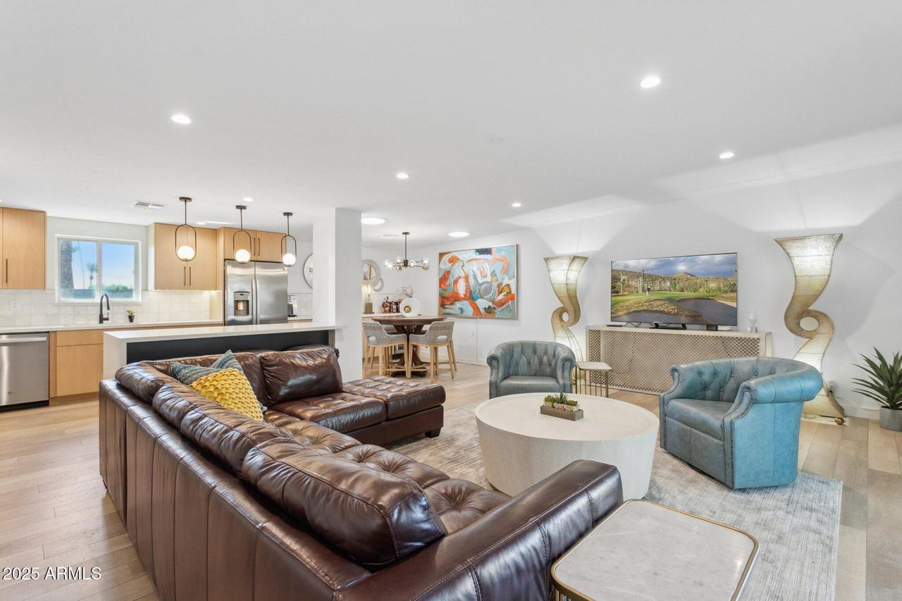 6824 E 2nd St. #215, Scottsdale, AZ 85251