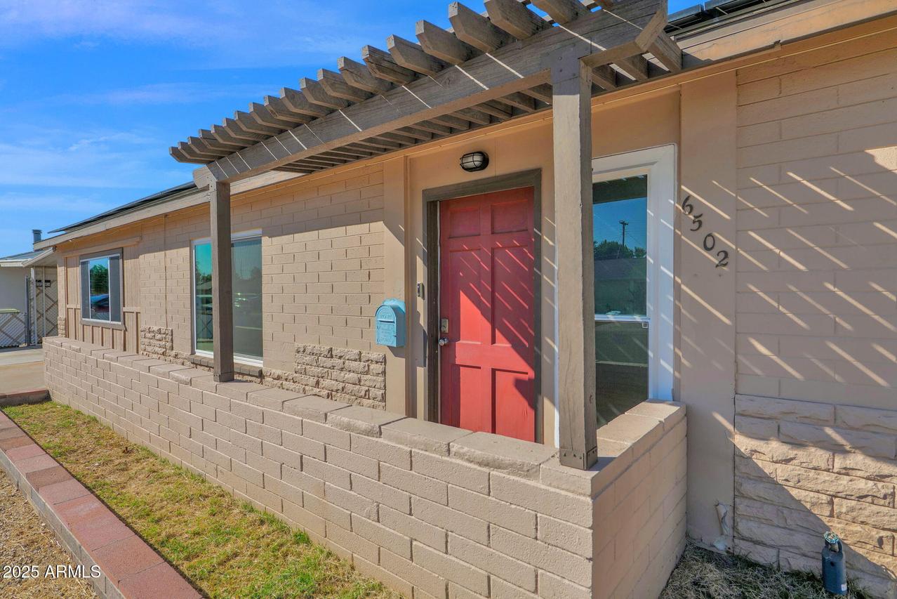 6502 W Georgia Ave., Glendale, AZ 85301